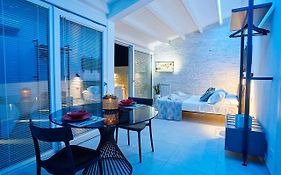 Porta Del Golfo Apartments & Suites